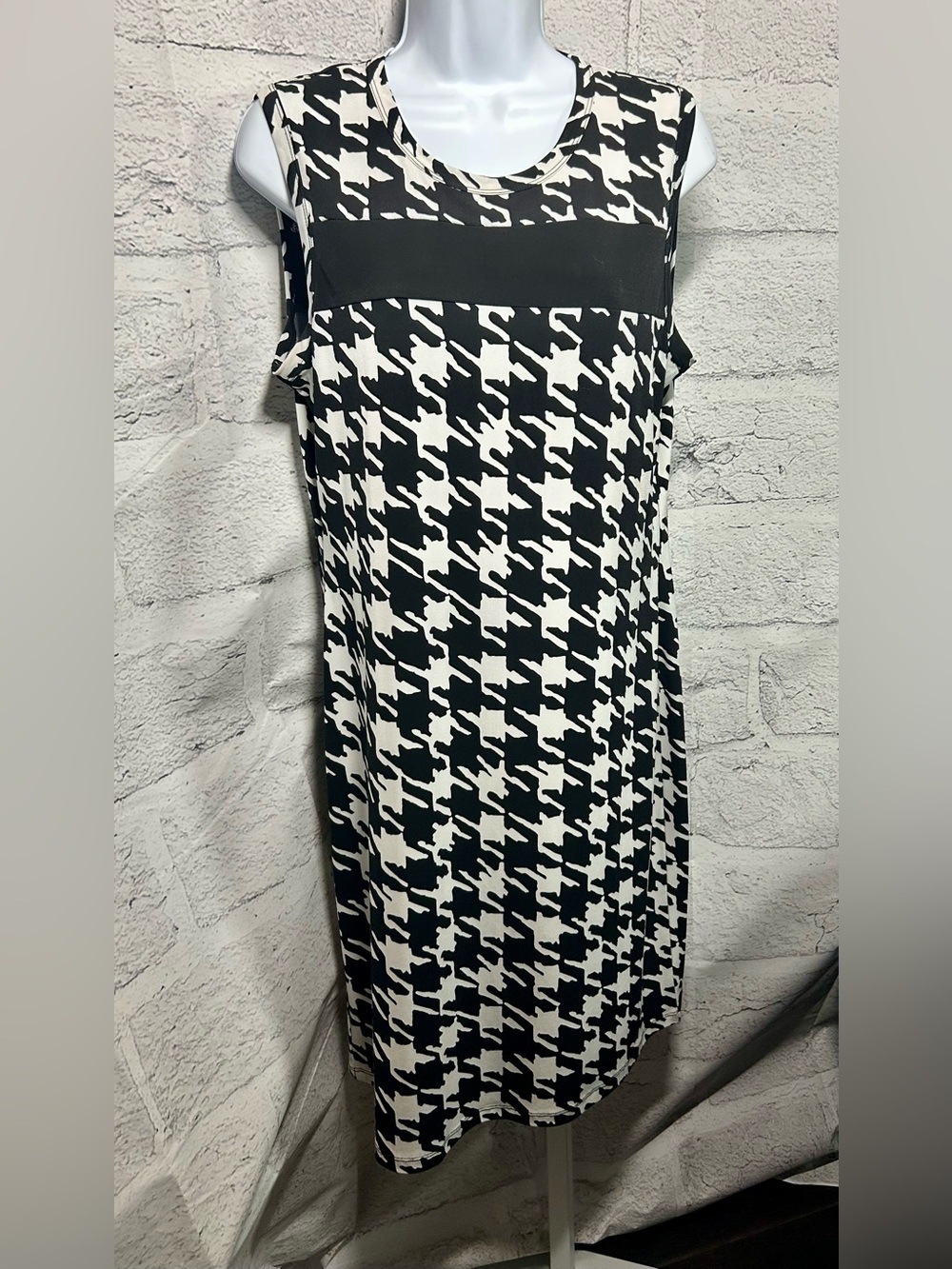 Houndstooth Dress 🖤🤍